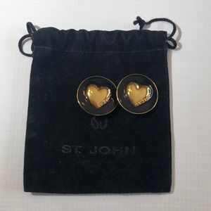 ✨CLEARANCE✨ VINTAGE St. John’s gold earrings